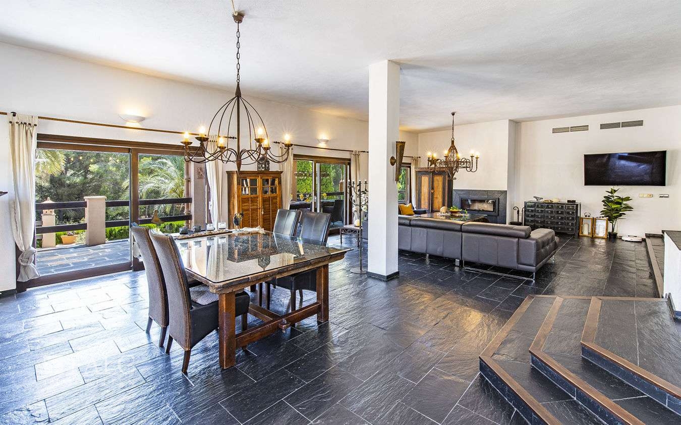 villa-costa-de-la-calma-4