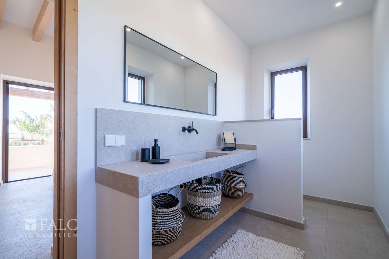 finca-cala-llombards-21