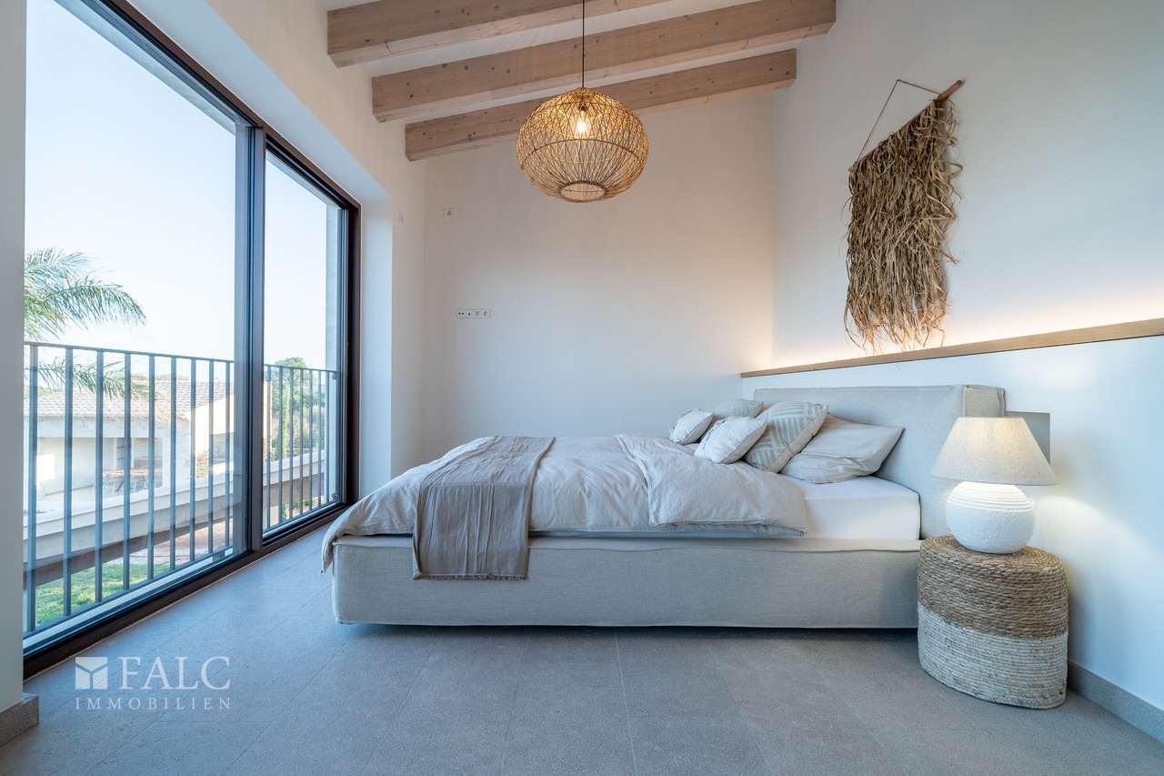 finca-cala-llombards-14