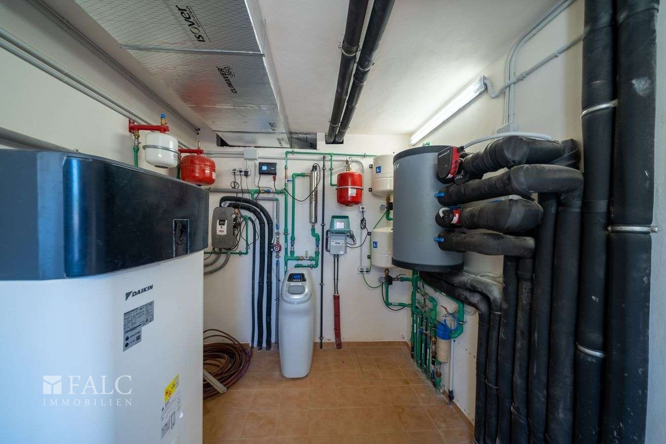 finca-cala-llombards-29