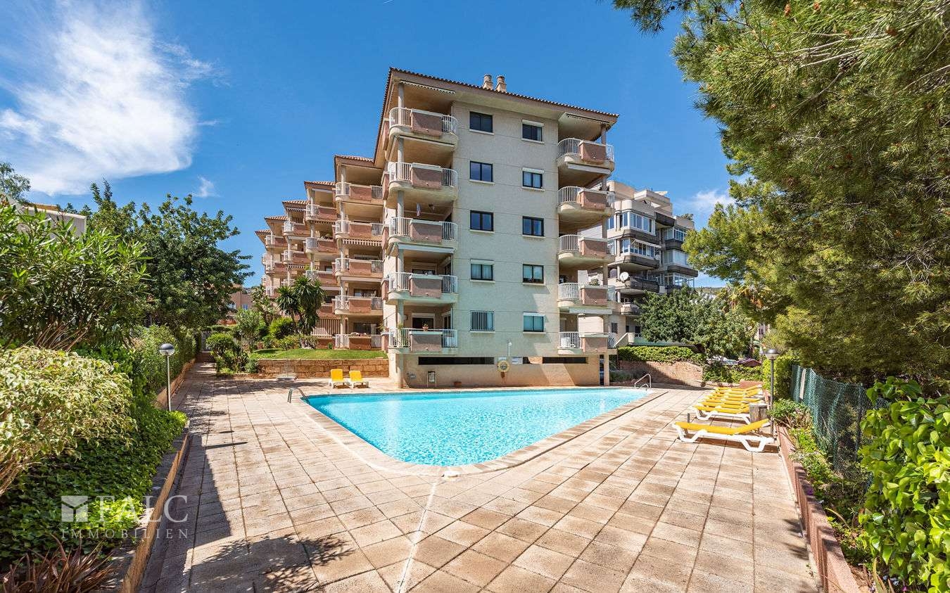 apartment-portals-nous-23