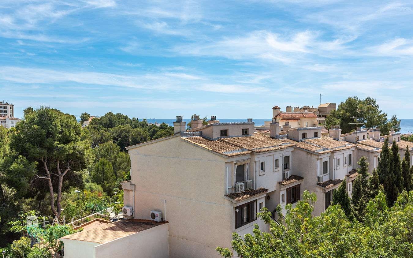 apartment-portals-nous-22