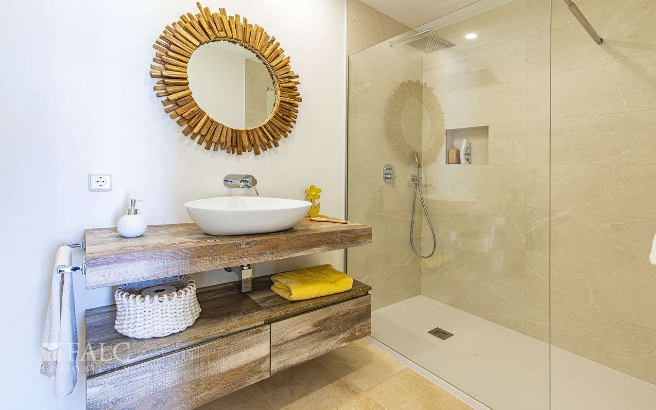 villa-camp-de-mar-17