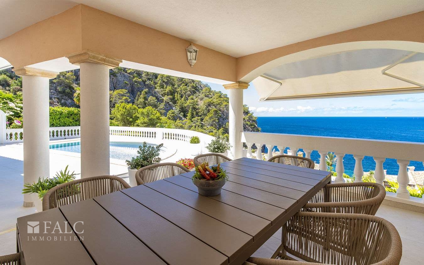 villa-camp-de-mar-28