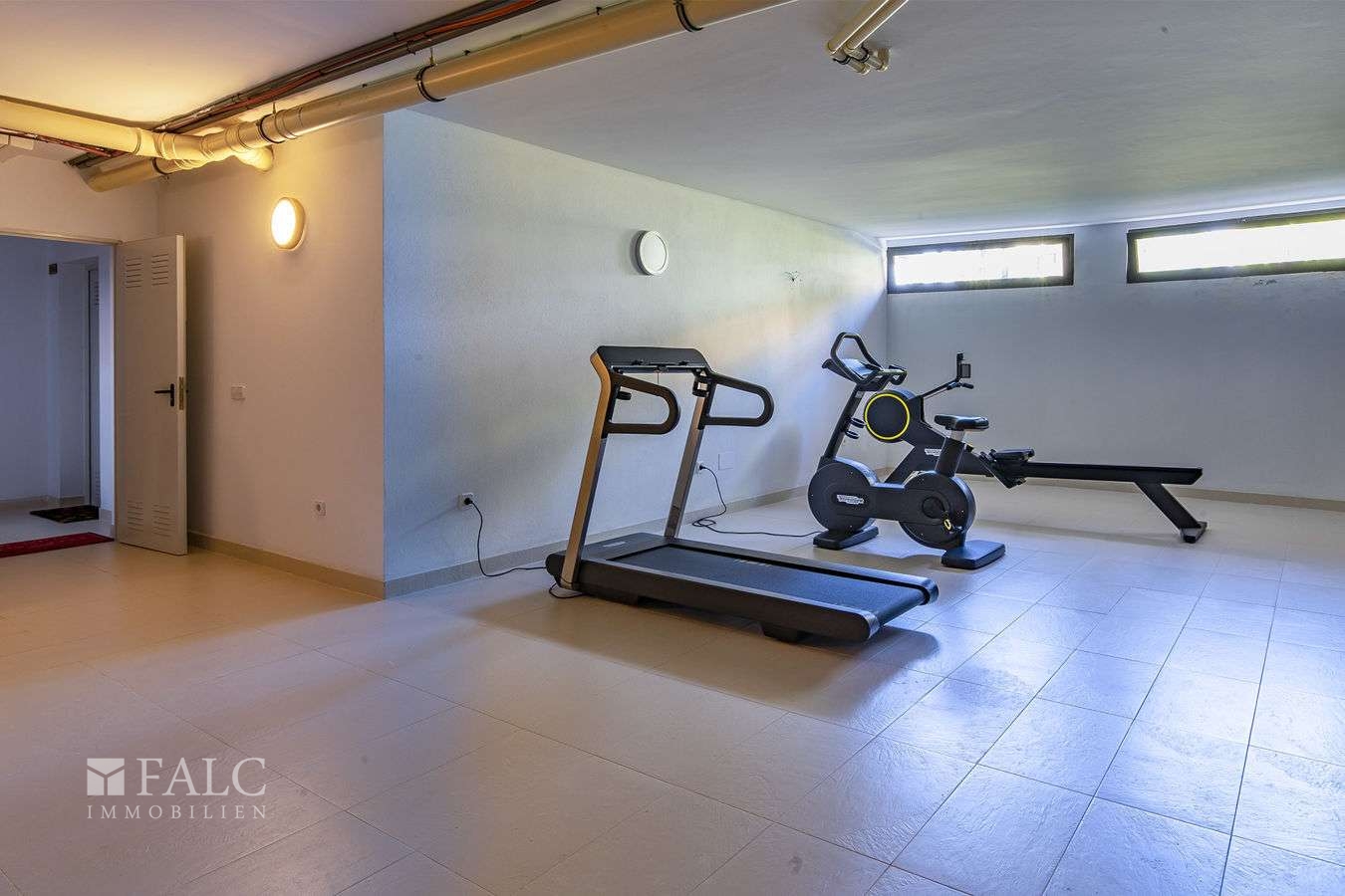 apartment-camp-de-mar-32