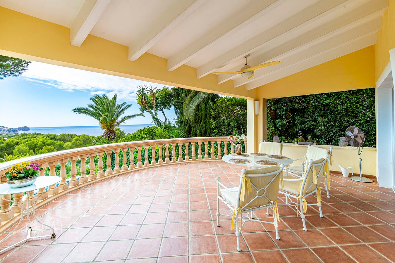 villa-costa-de-la-calma-4