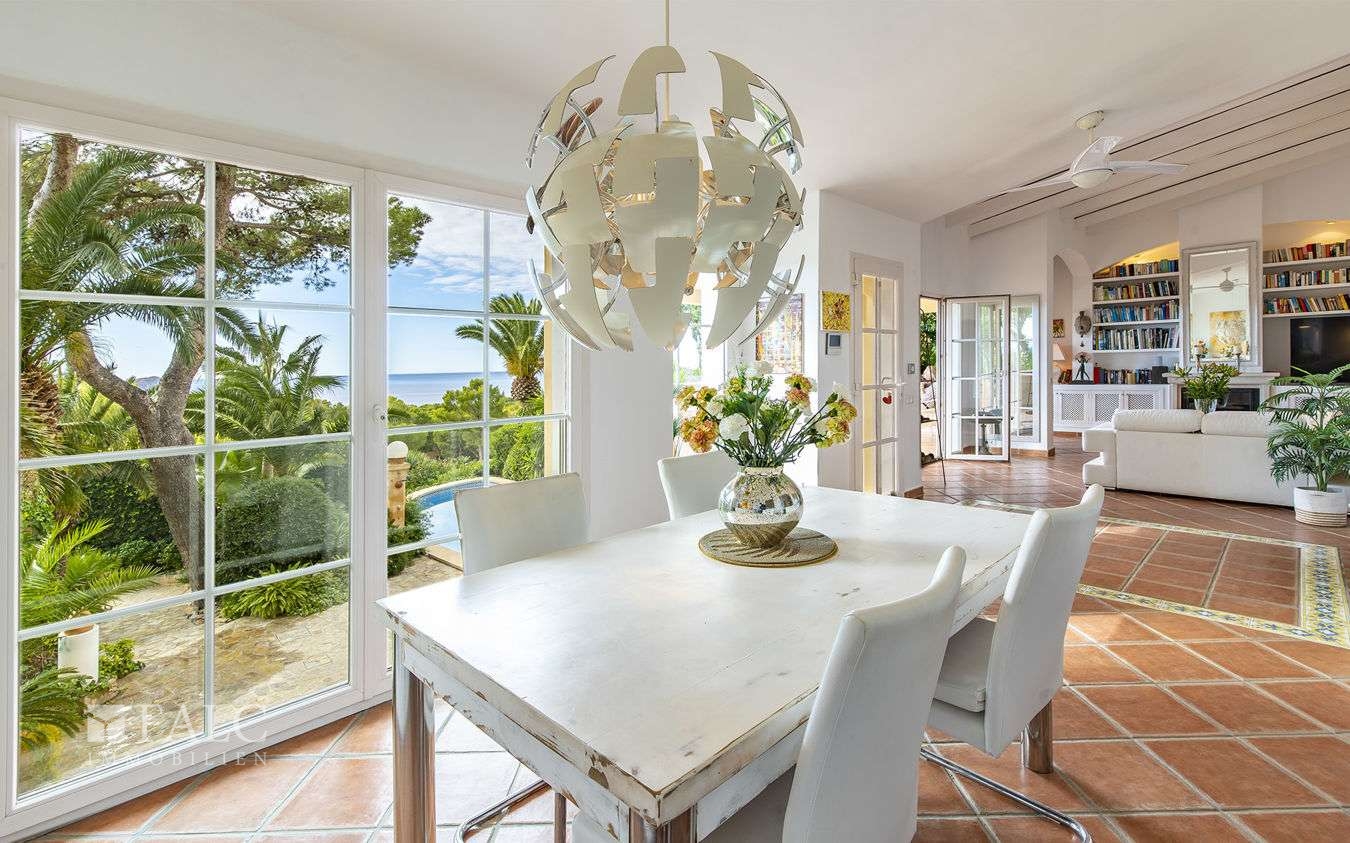 villa-costa-de-la-calma-8