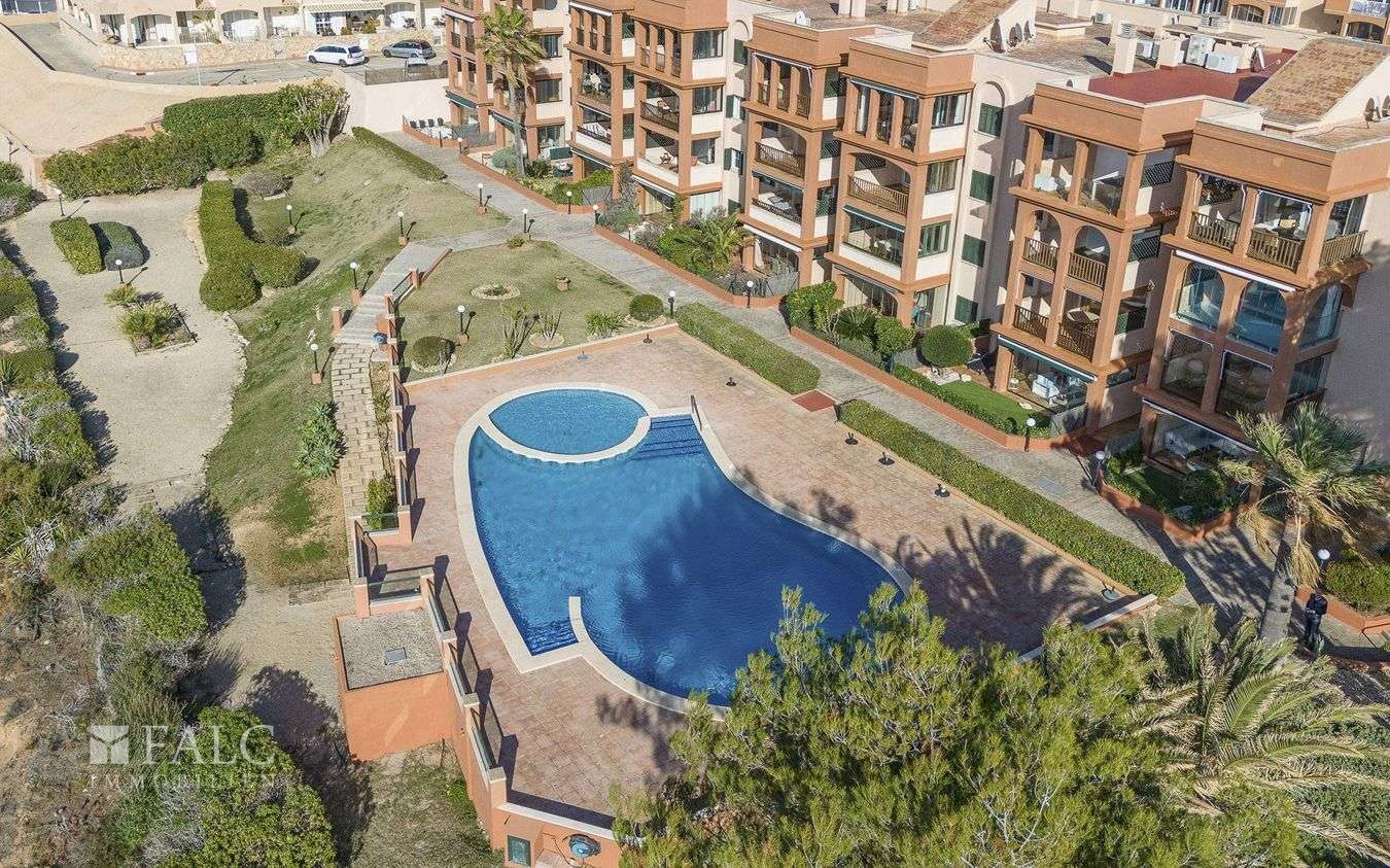 Draufsicht Gemeinschaftspool