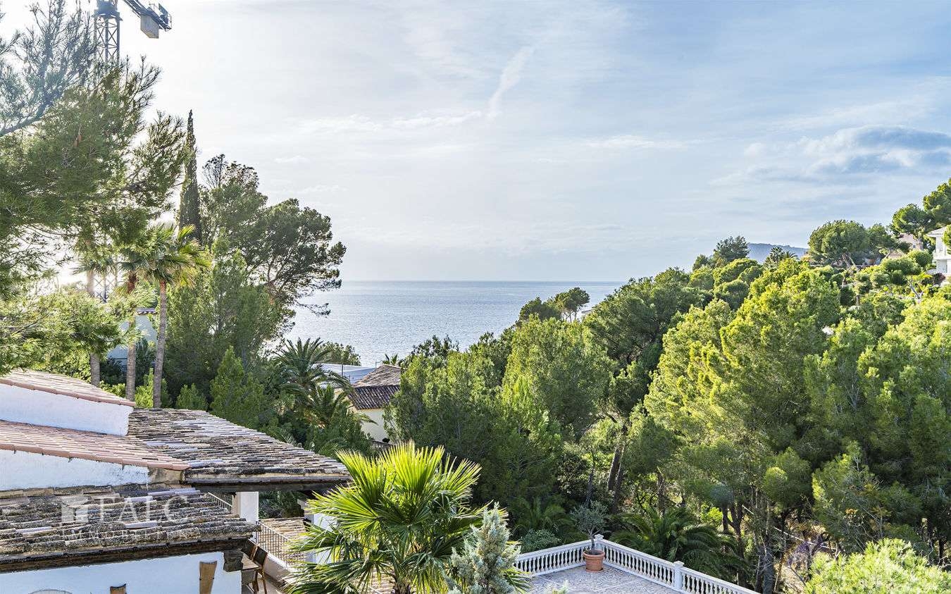 villa-costa-de-la-calma-13