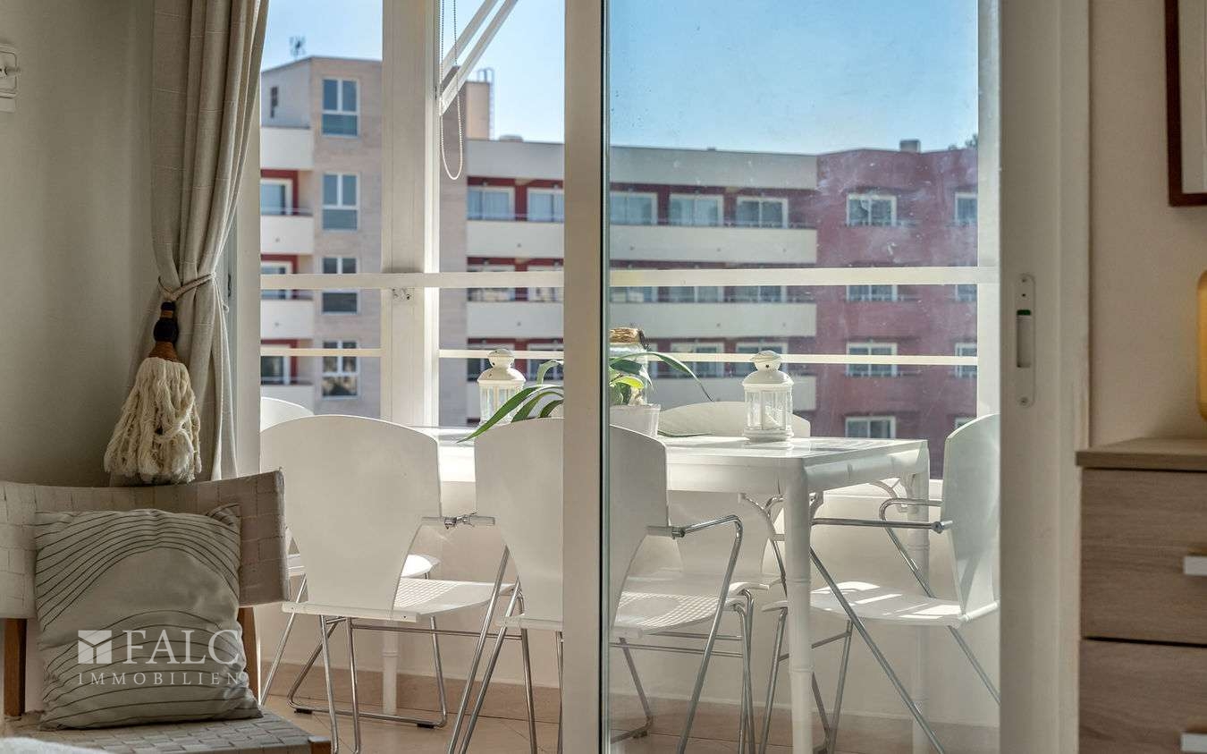 Blick Schlafzimmer-Essbereich