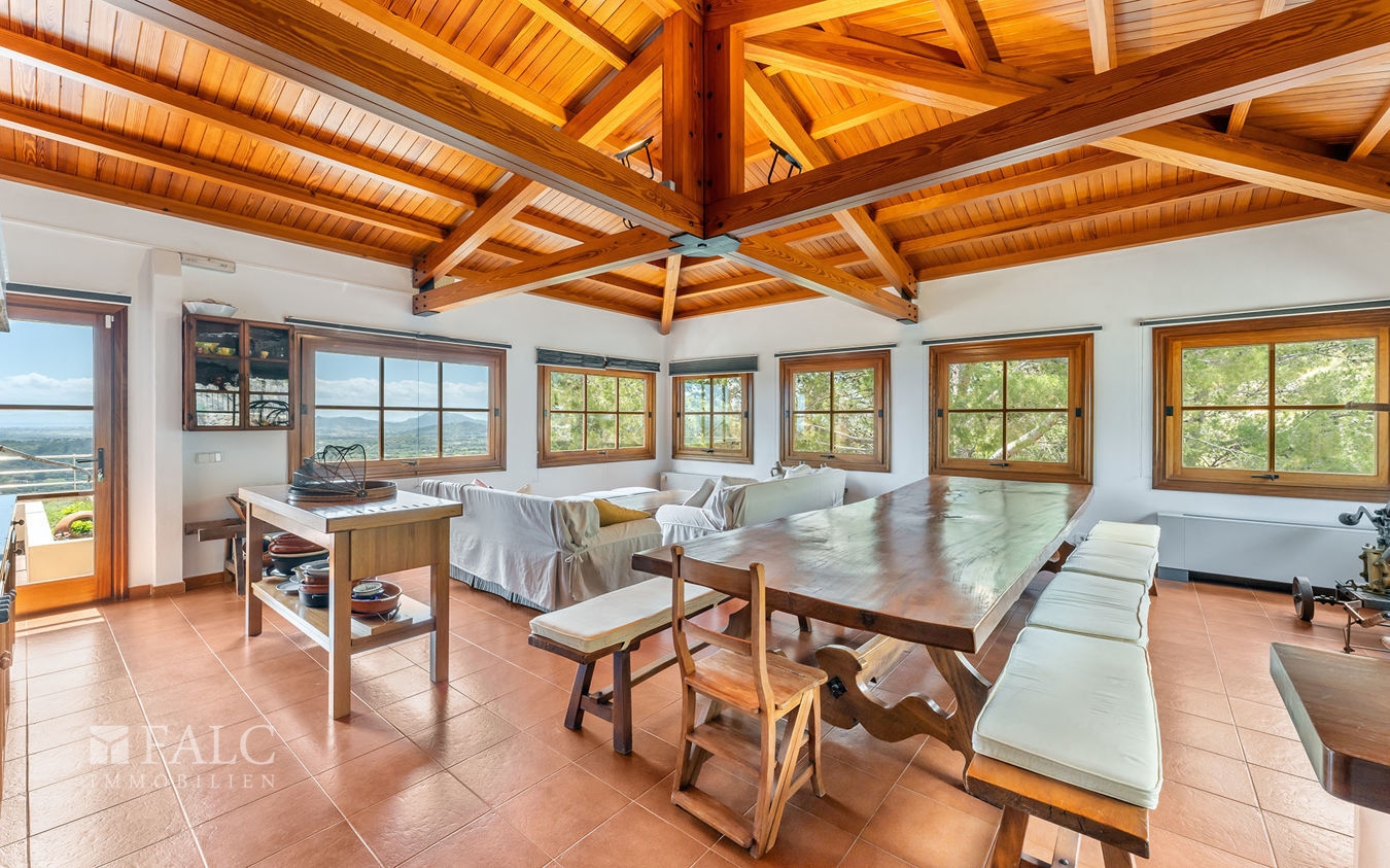 Aufenthaltsraum mit Küche