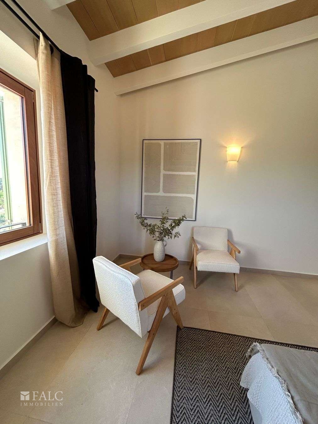 WhatsApp Image 2024-10-14 at 20.47.36