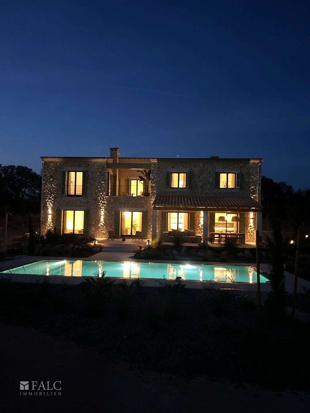 WhatsApp Image 2024-10-14 at 20.45.01