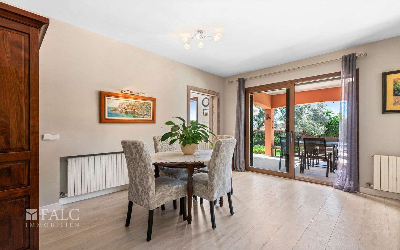 Wohn-/Esszimmer