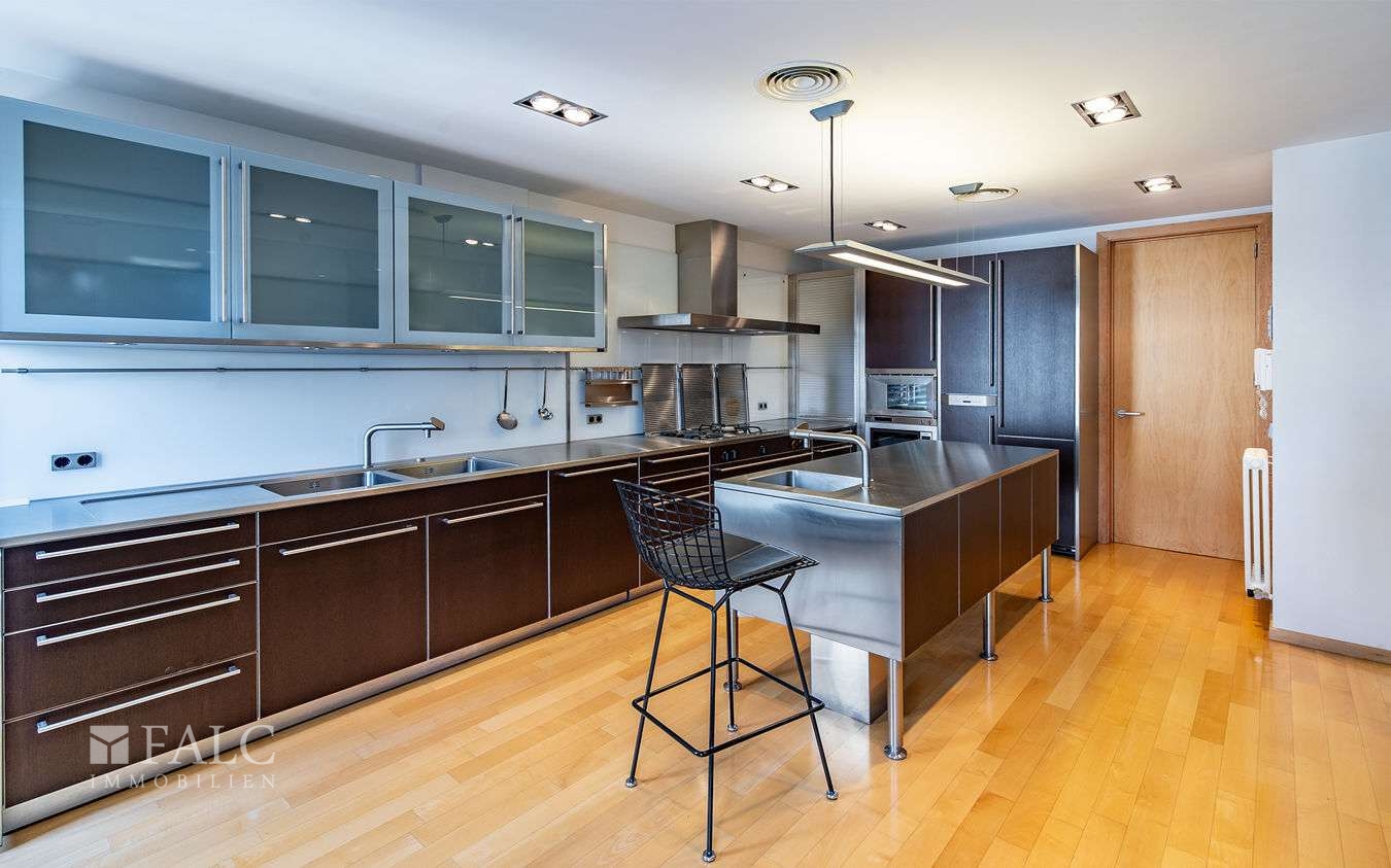 Bulthaup-Küche mit Kochinsel