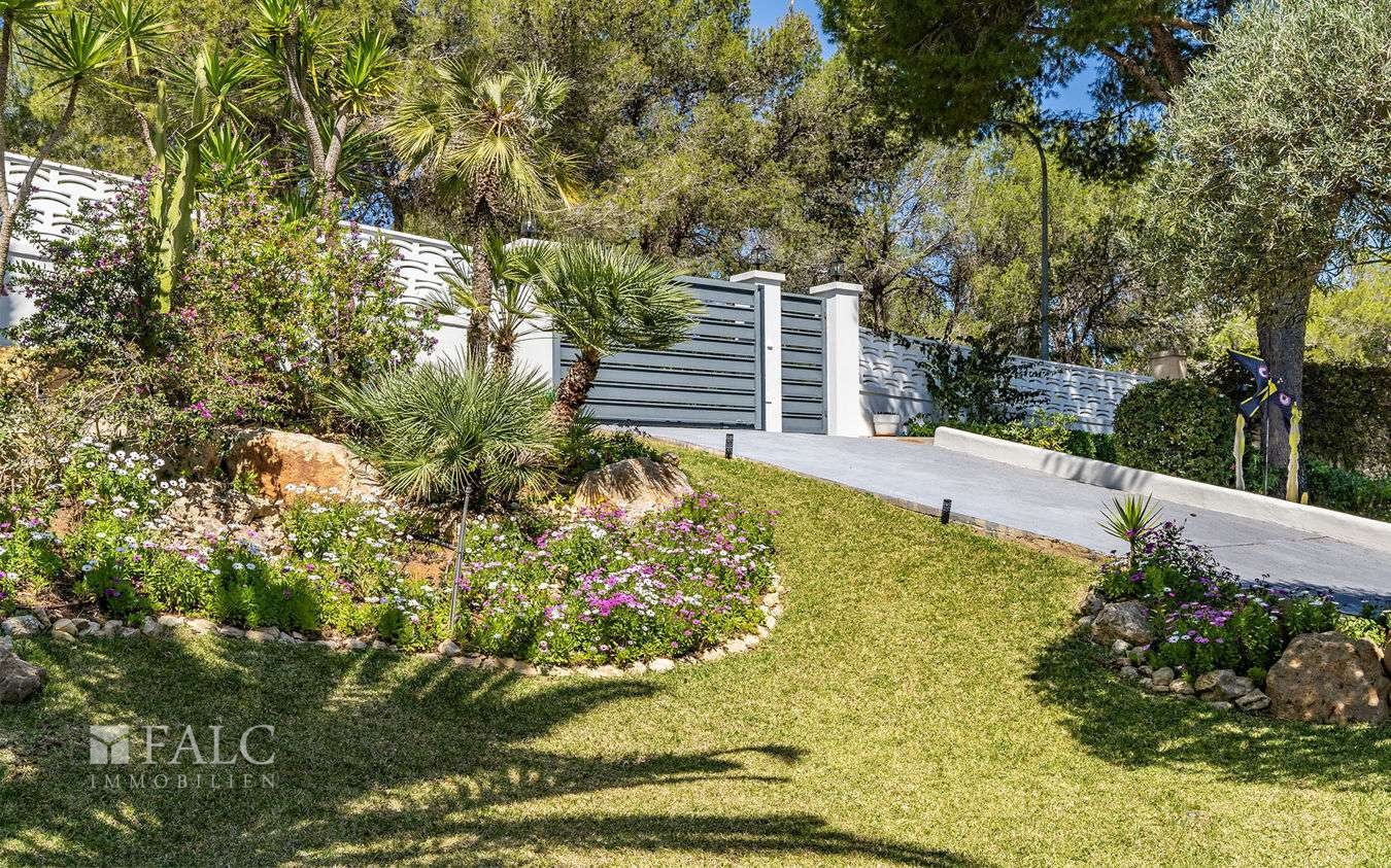 villa-costa-de-la-calma-17