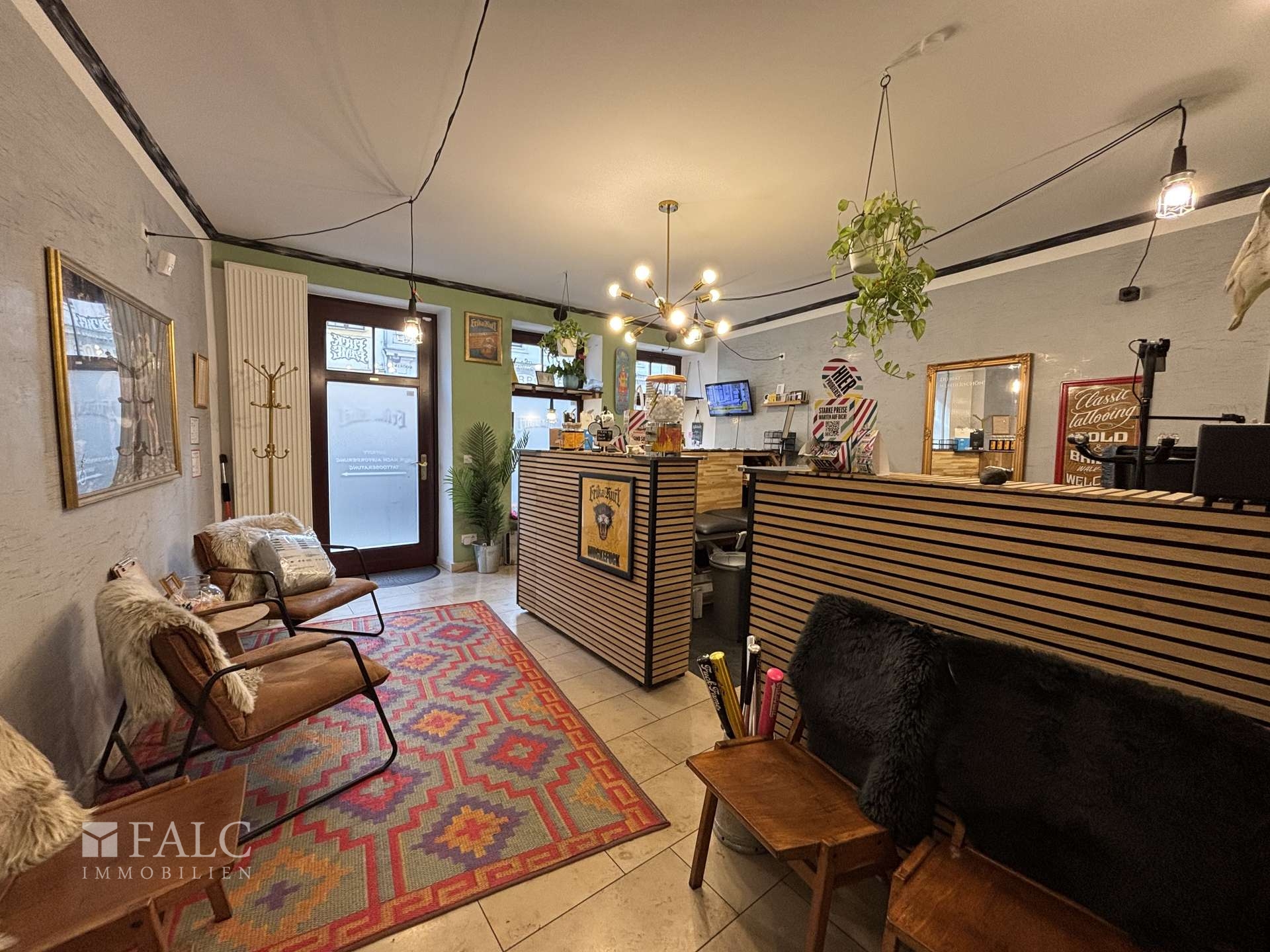 Eingangsbereich aktuell