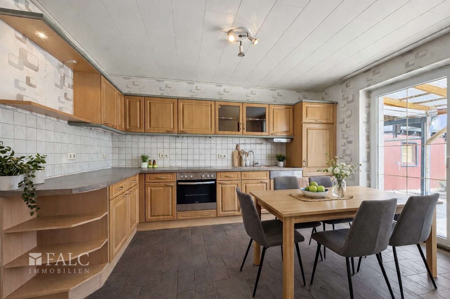 Küche (im Kaufpreis enthalten)