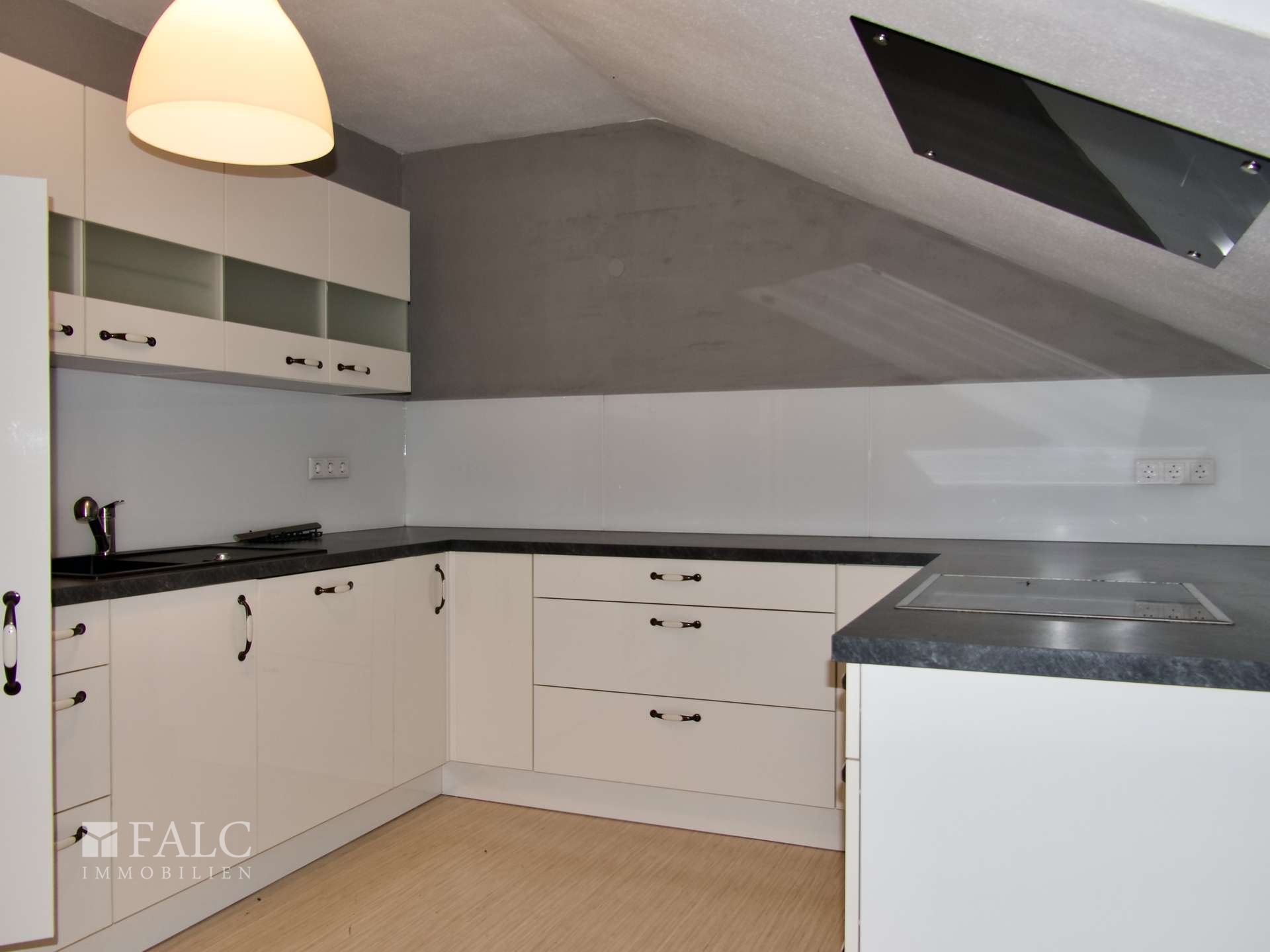 Moderne EBK inklusive