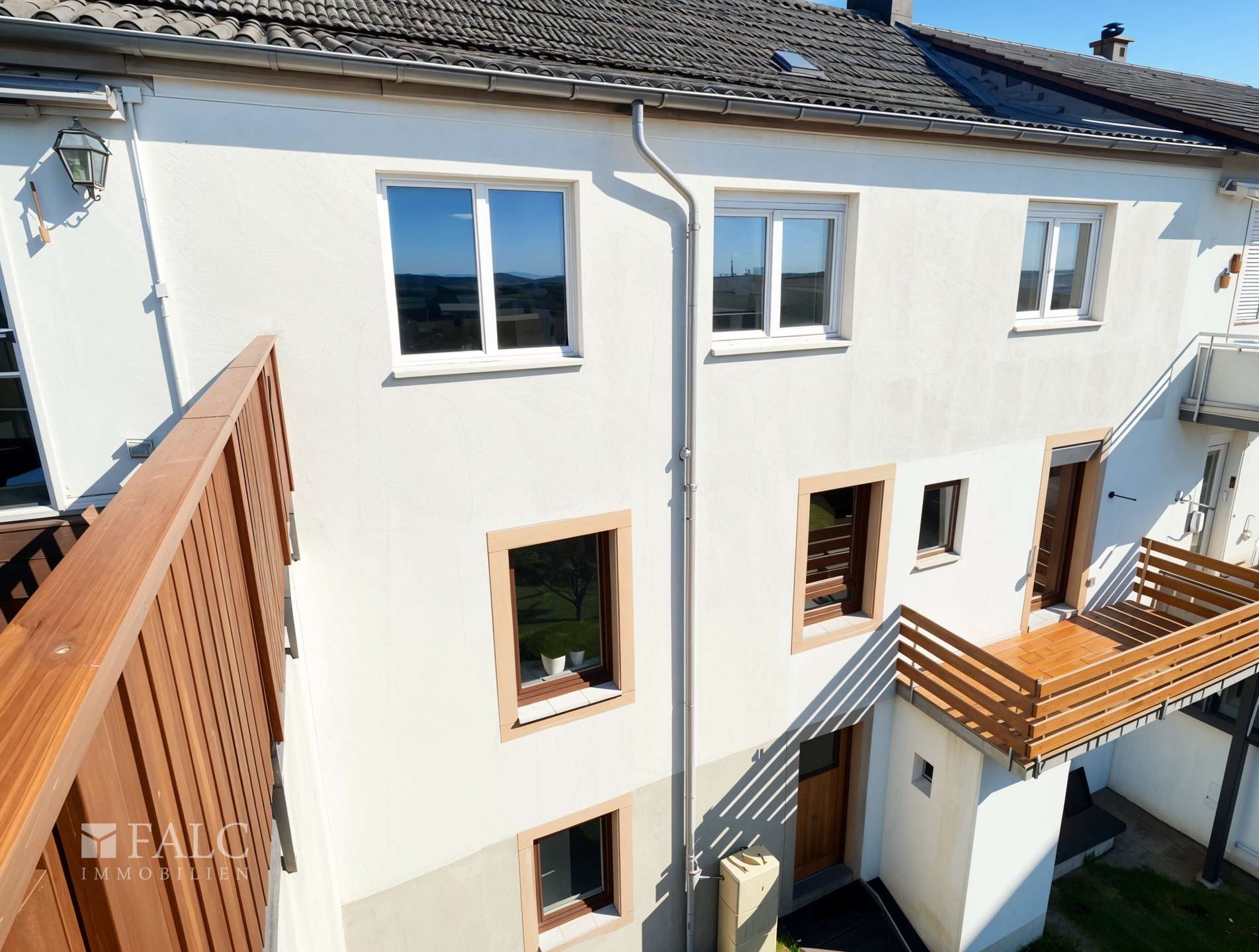 Rückansicht - (KI generiert)