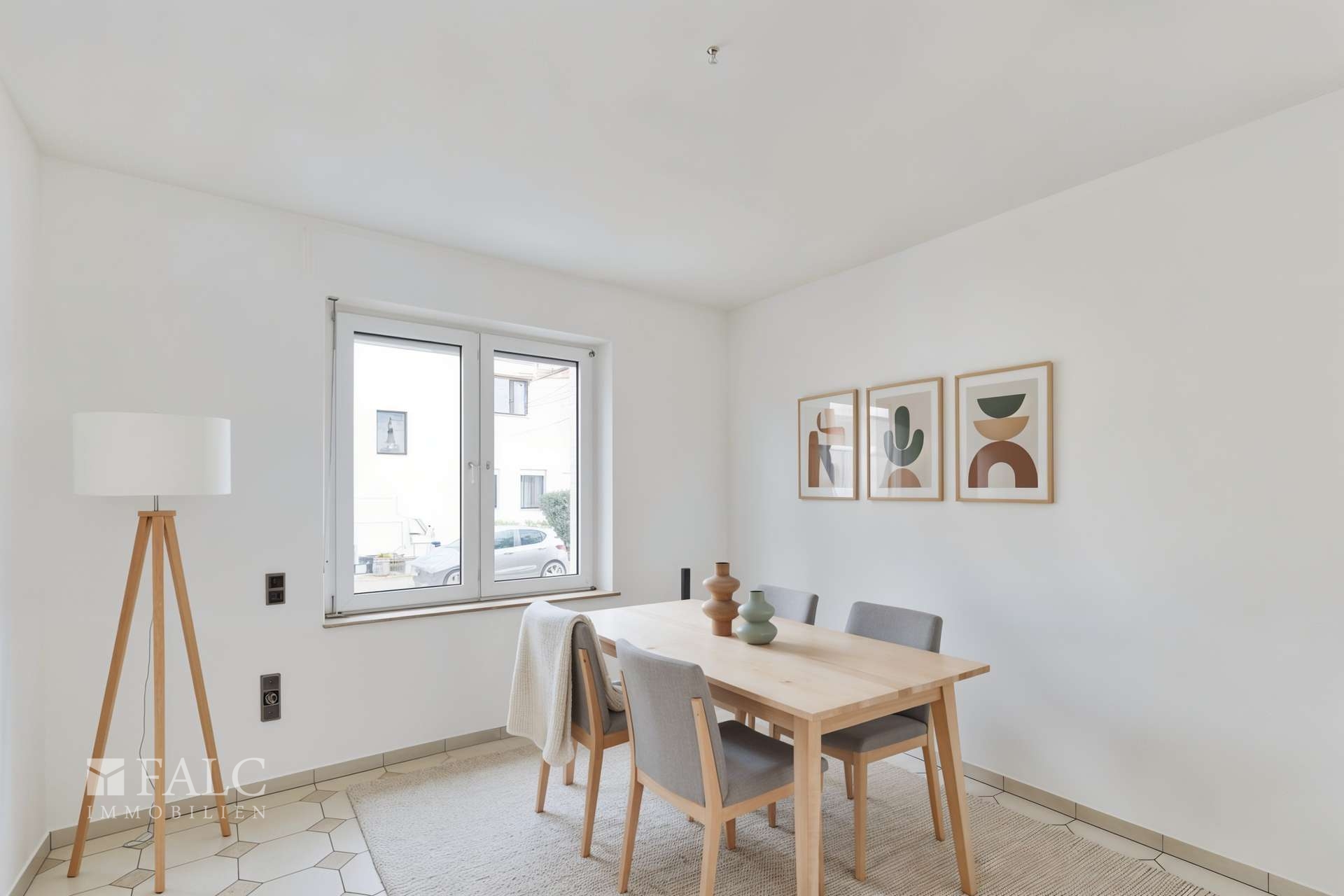 Esszimmer - Möblierungsbeispiel