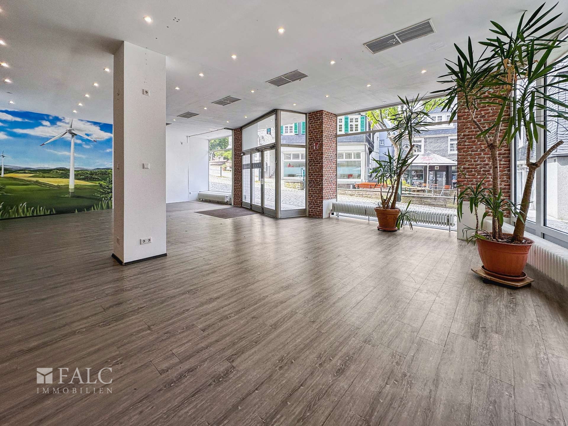 Eingangsbereich Ladenlokal EG