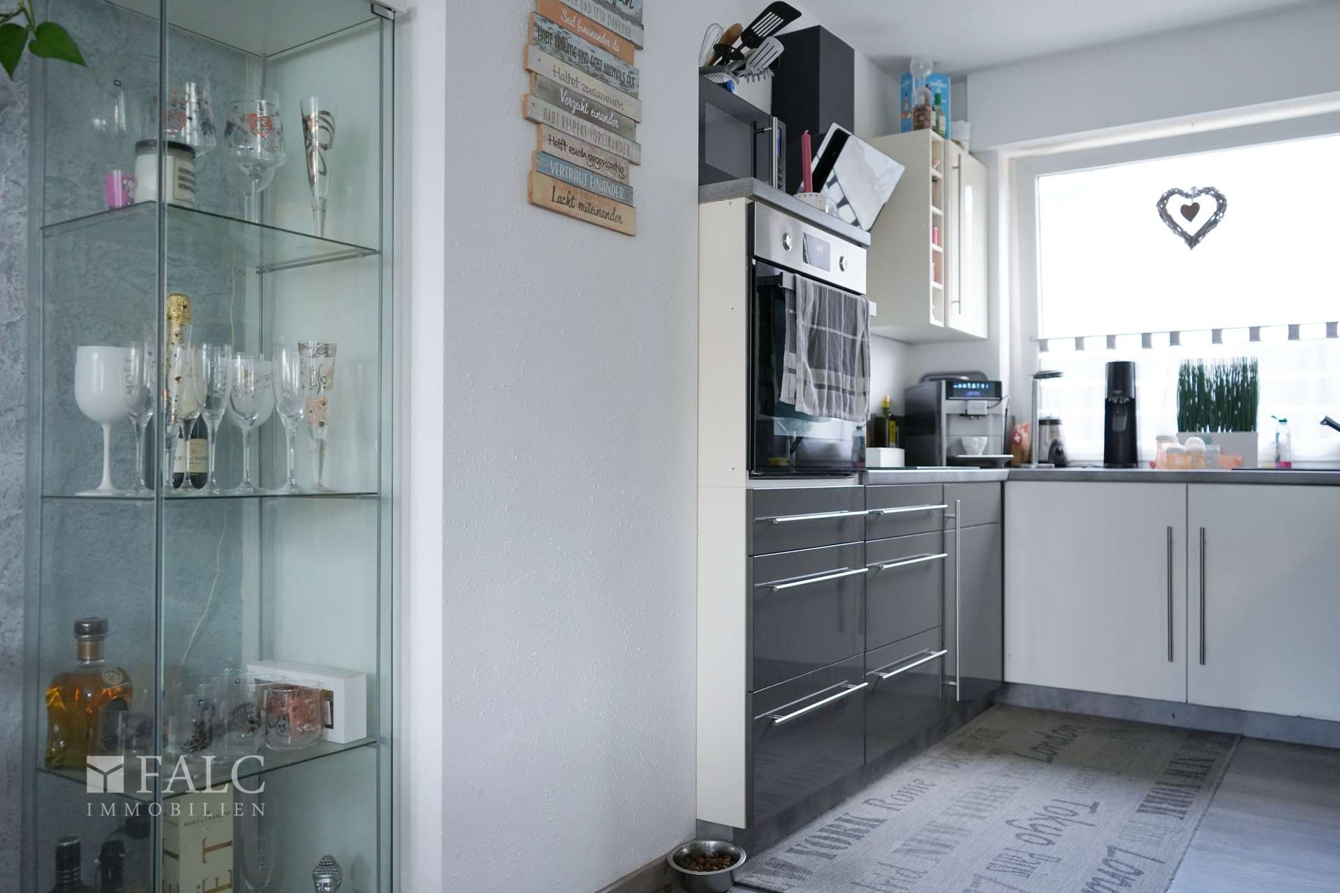 Küche Ansicht 1