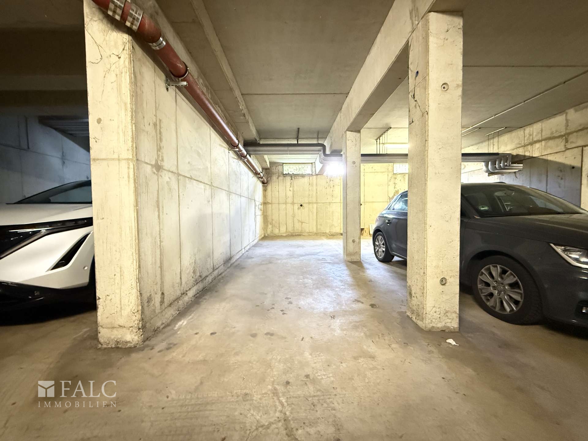 Tiefgaragenstellplatz