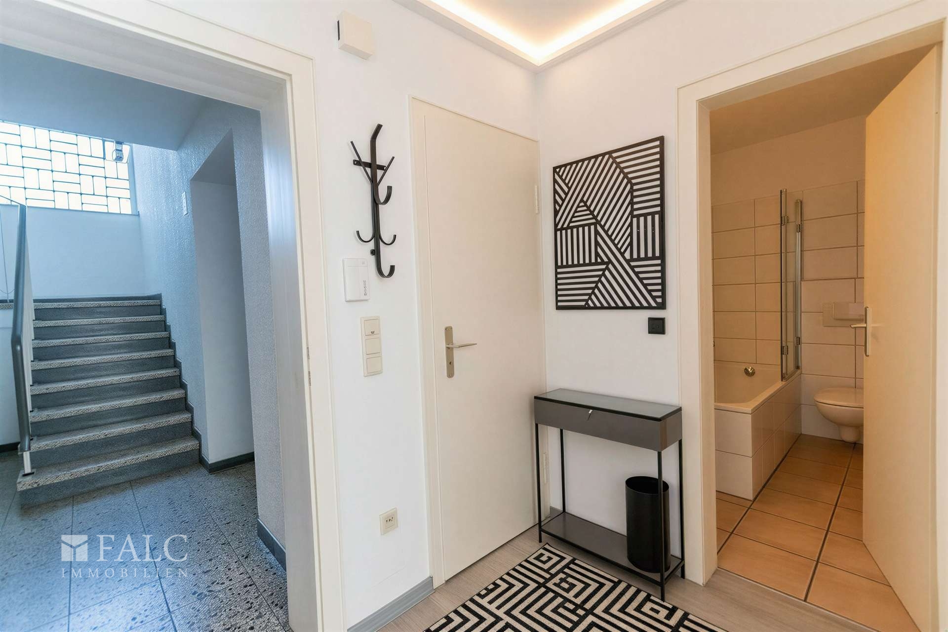 Eingang - (KI generiert)