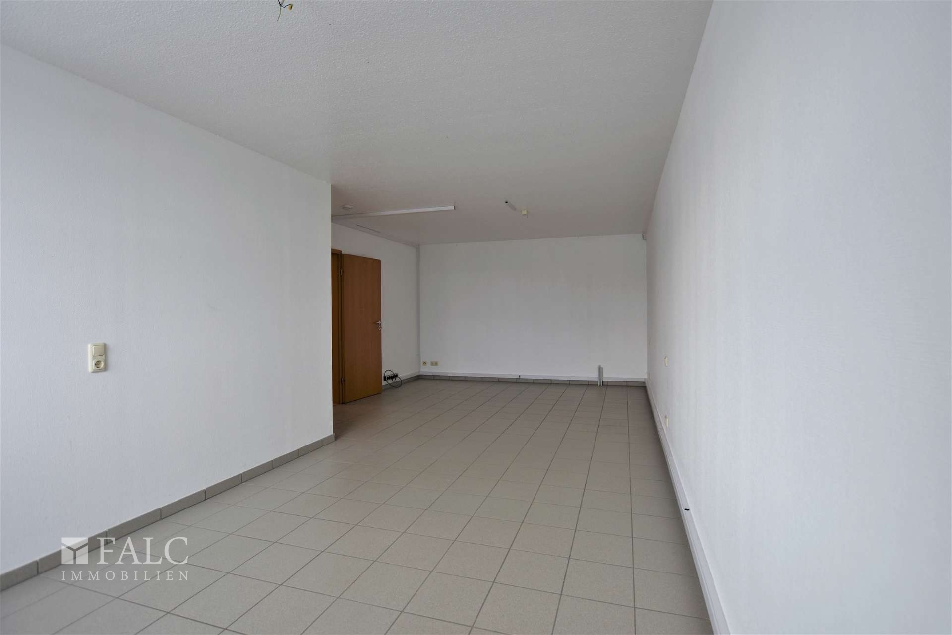 ein großes Zimmer für vielerlei Nutzung