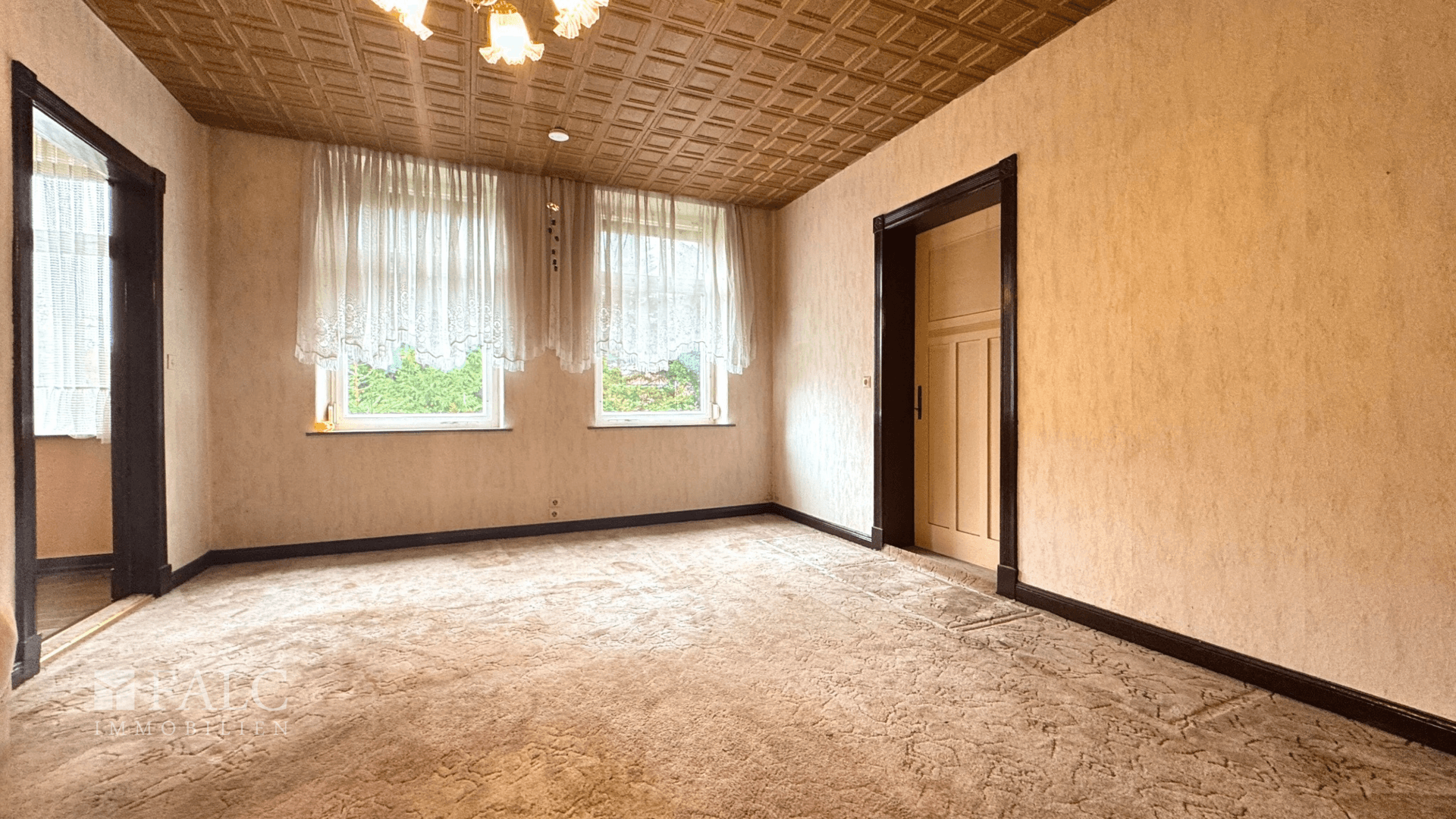 Wohnzimmer im Erdgeschoss