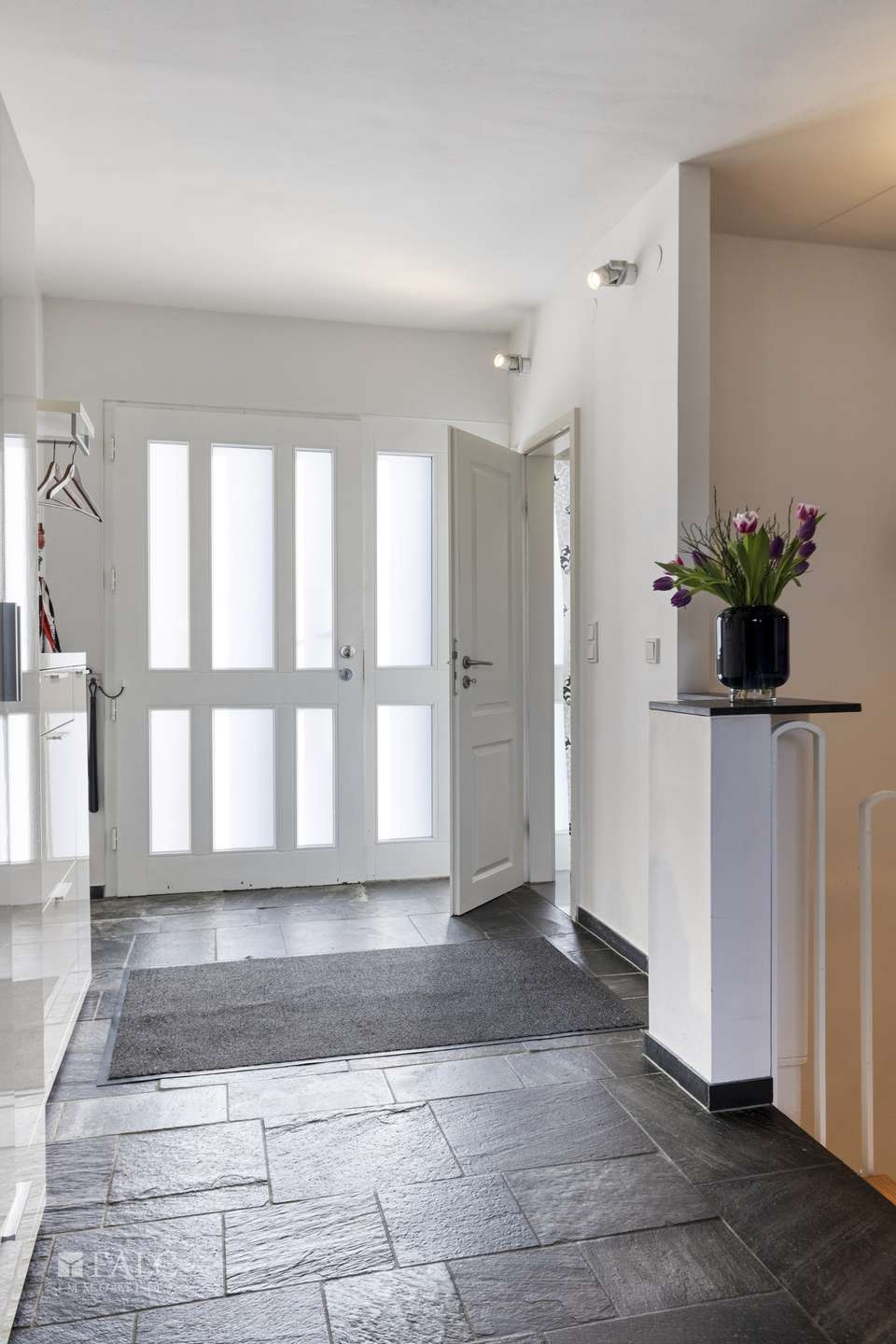 Blick auf Eingangstür