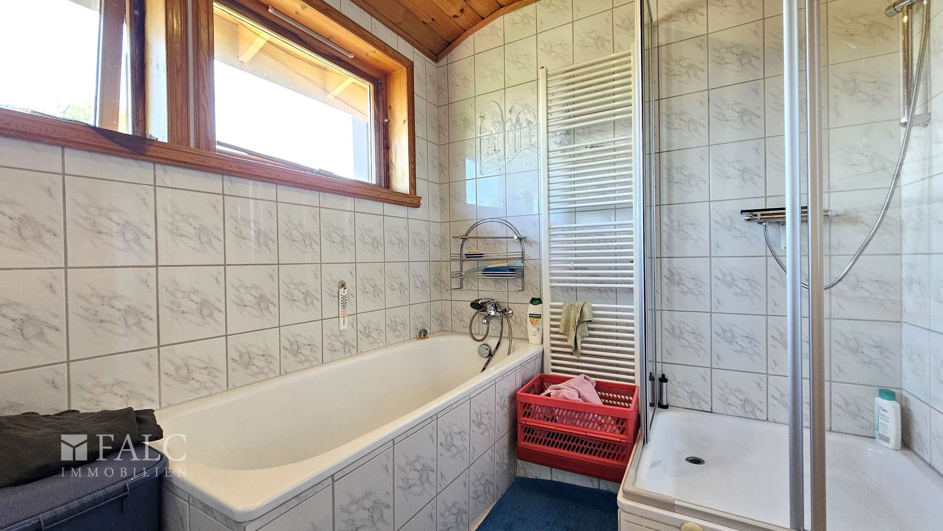 Badezimmer OG 1