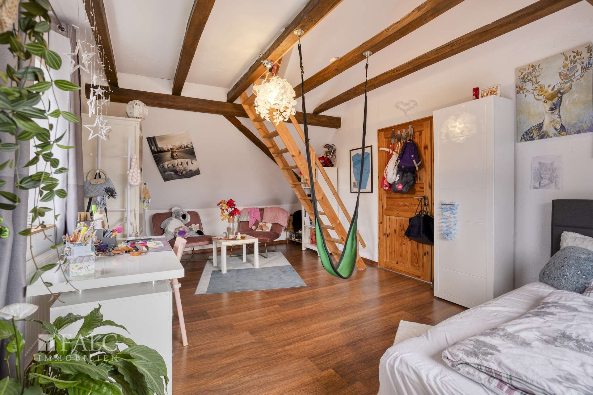 Kinderzimmer (Hauptwohnung)