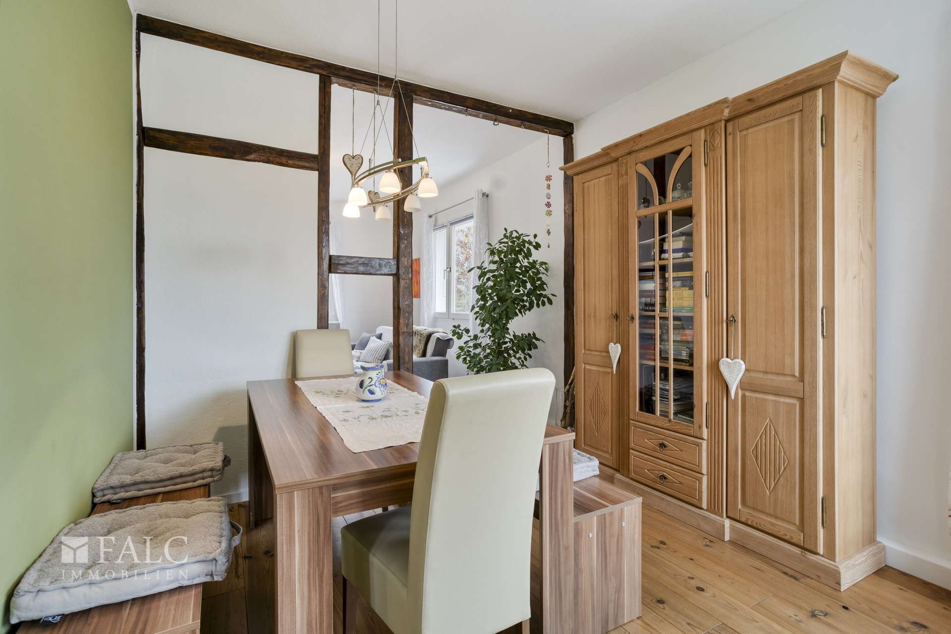 Wohn-/ Esszimmer (Anbau)