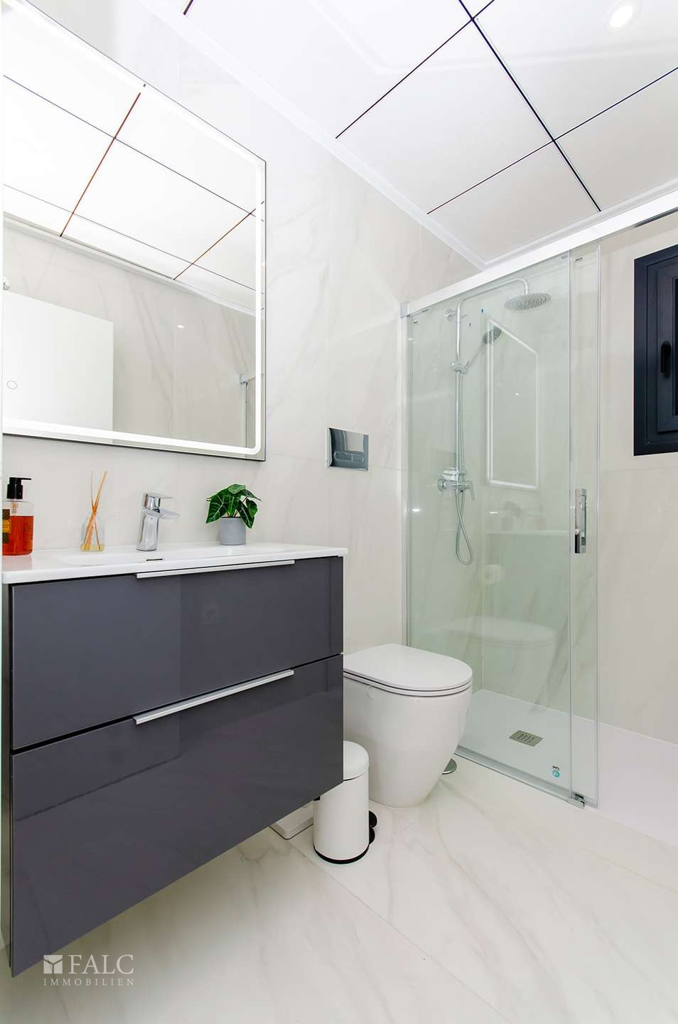 Badezimmer Erdgeschoss