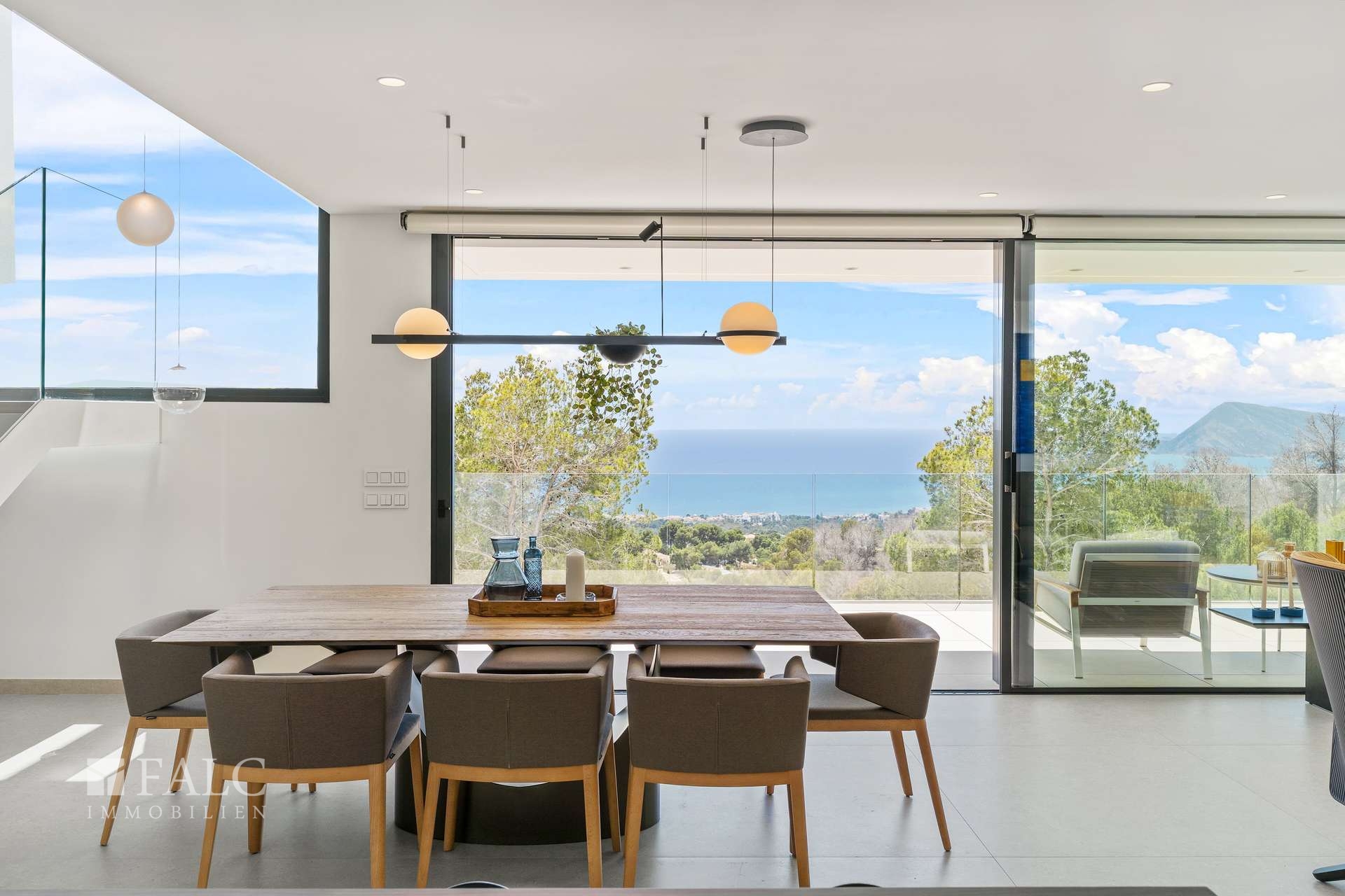 Essbereich mit Meerblick!
