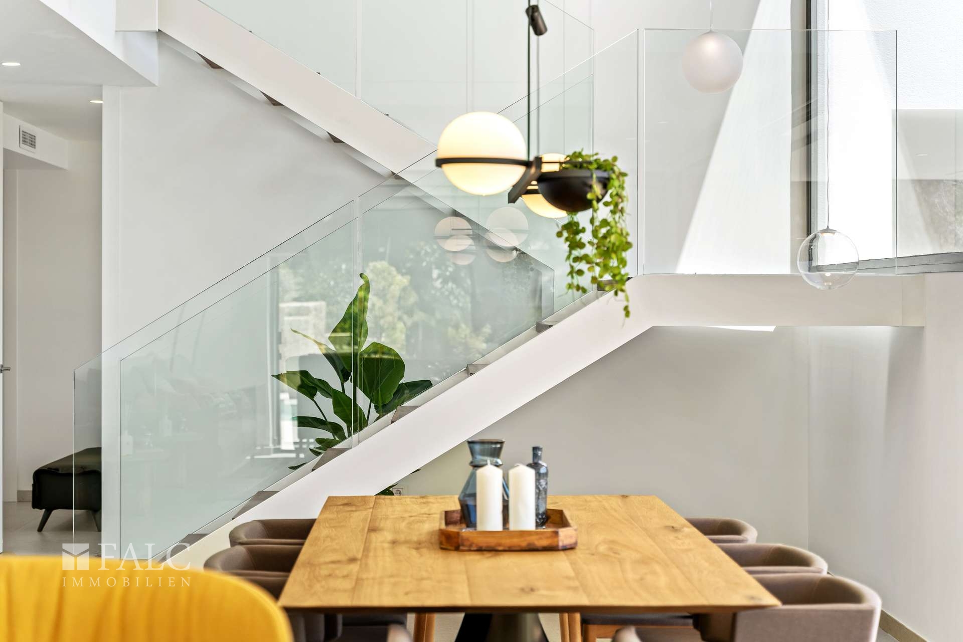 Treppe / offener Wohnbereich