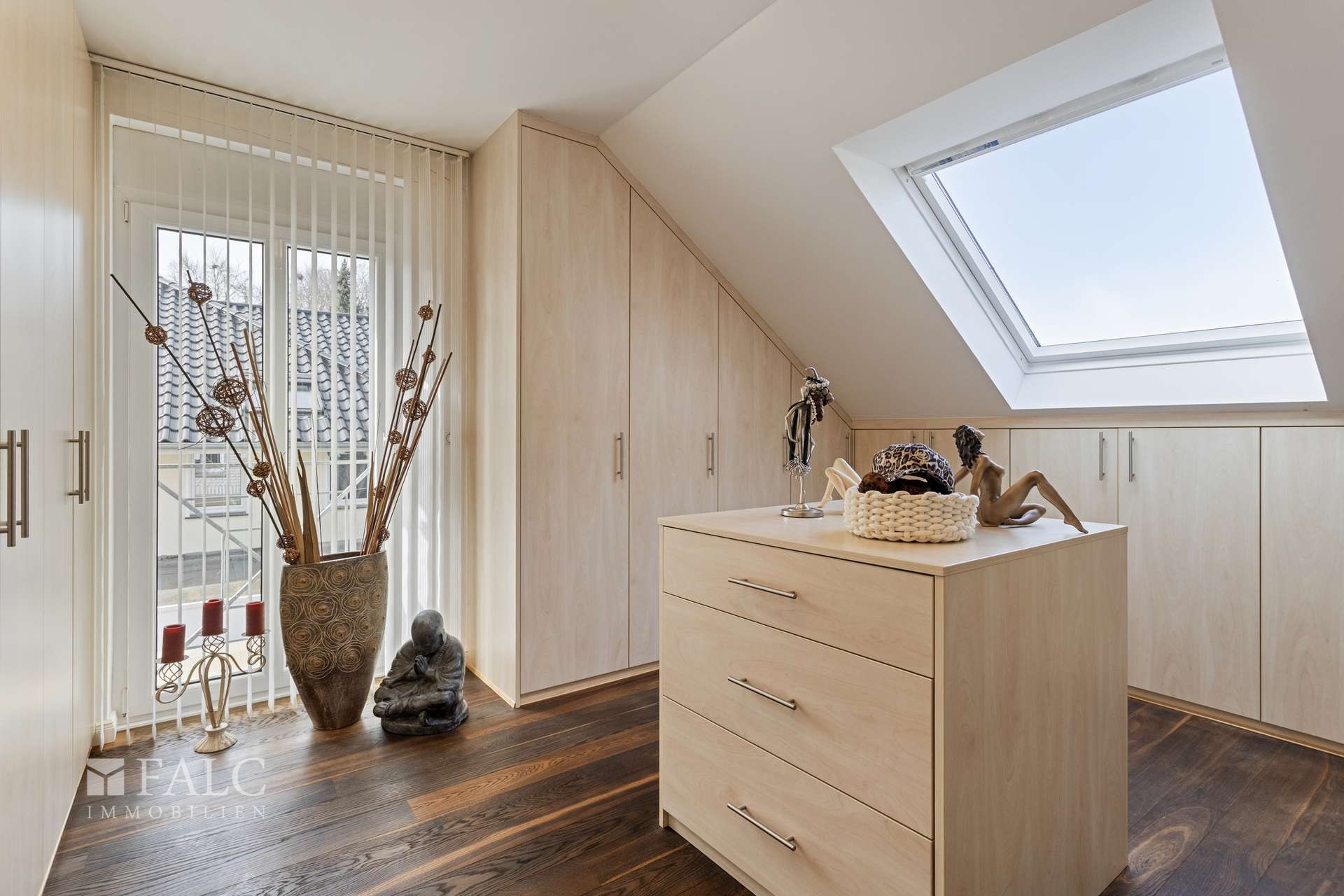 OG Ankleidezimmer / Kinderzimmer