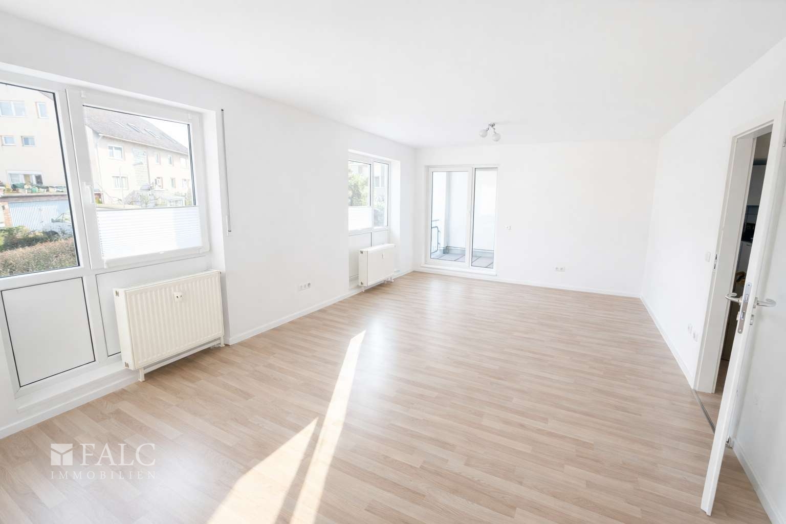 Wohnzimmer Ansicht ohne Möbel