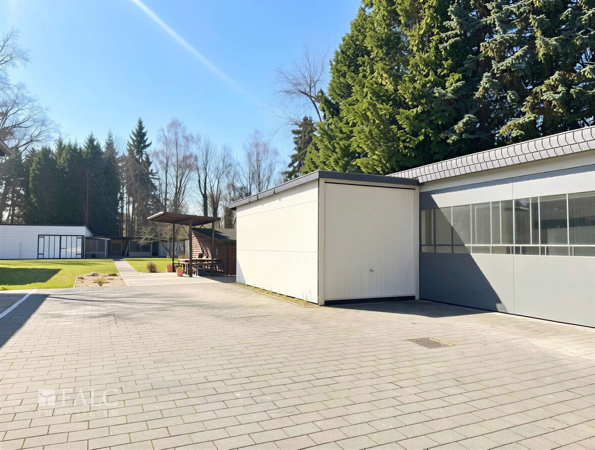 Garage, Werkstatt- (KI generiert)