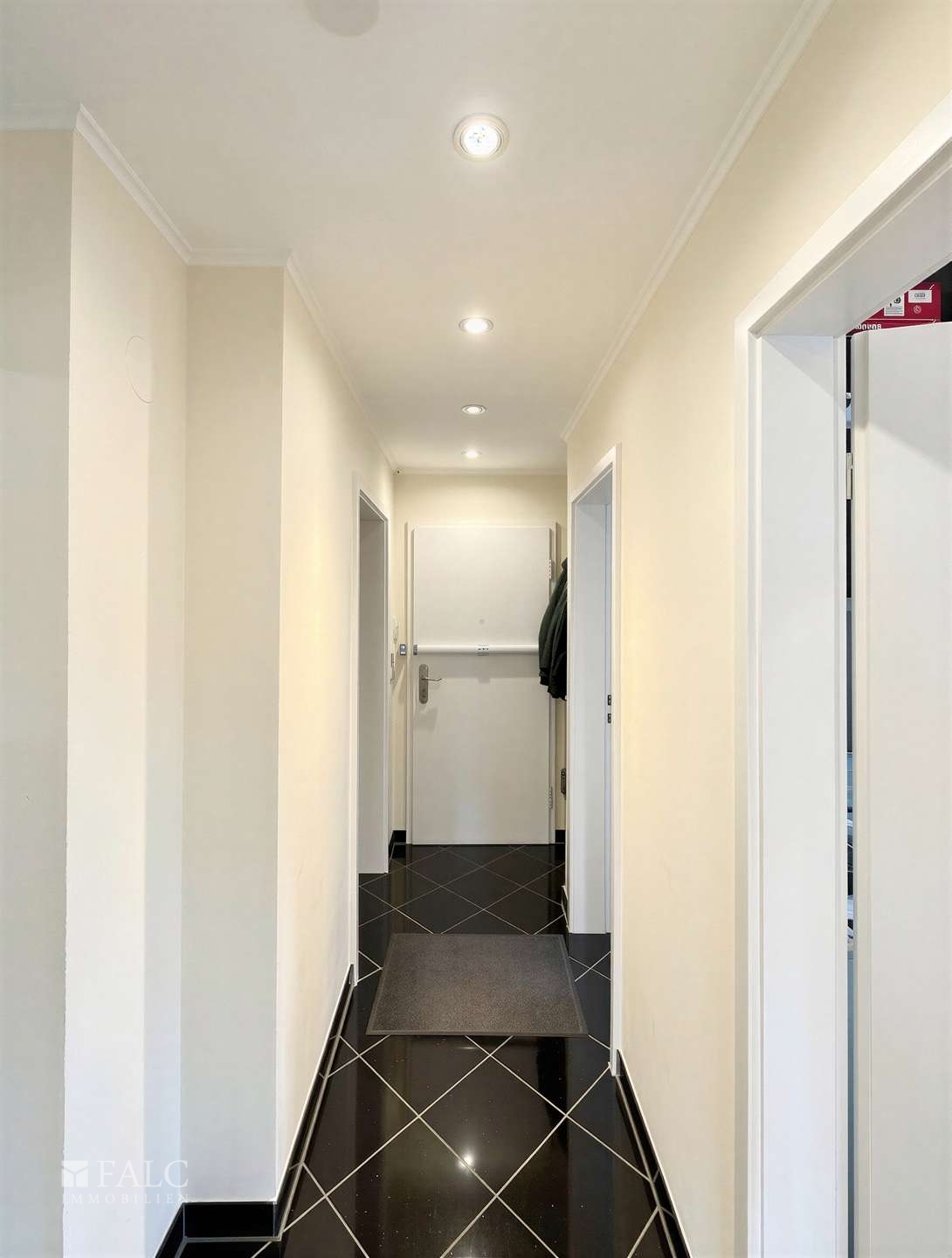 Flur - (KI generiert)