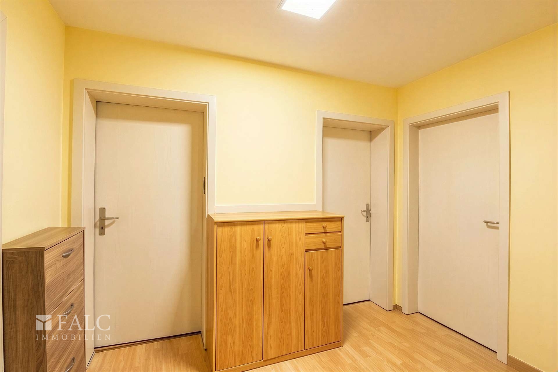 Flur - (KI generiert)