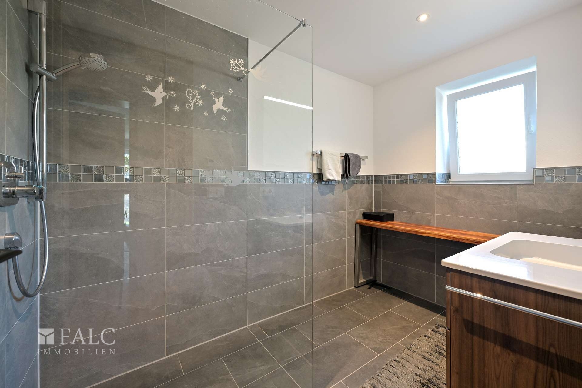 UG 2. Bad mit Dusche