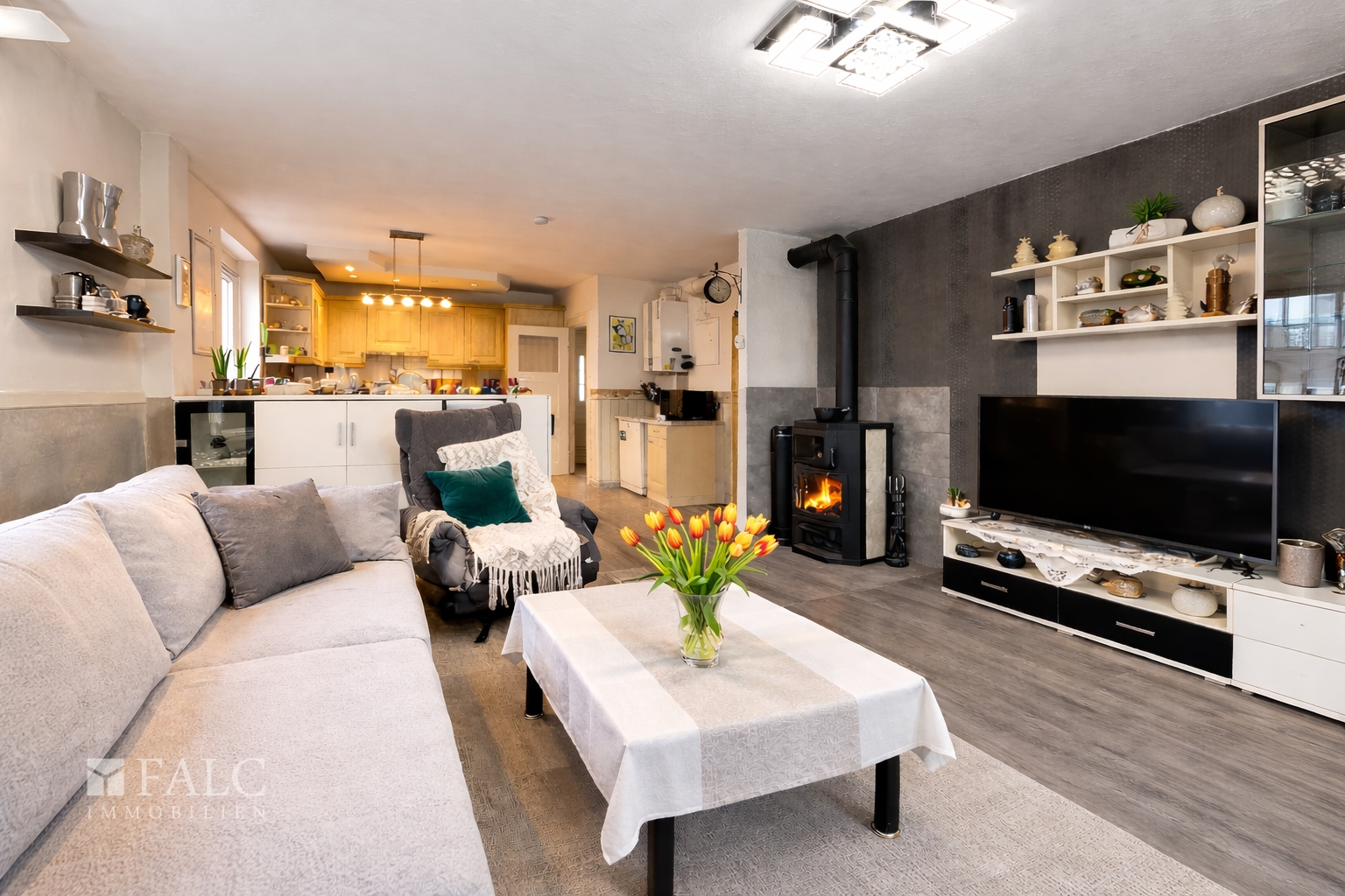 Wohnzimmer mit Kaminofen