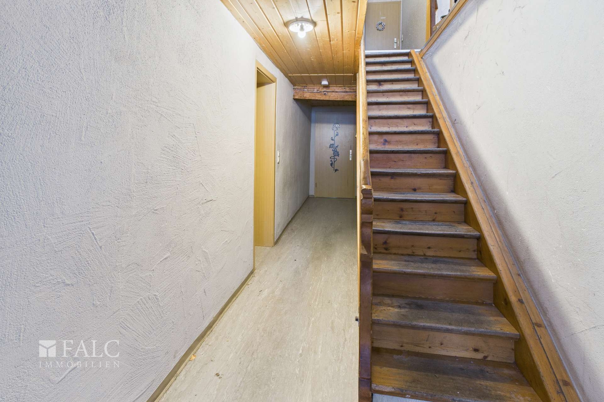 CAM04294G0-PR0028-STILL019