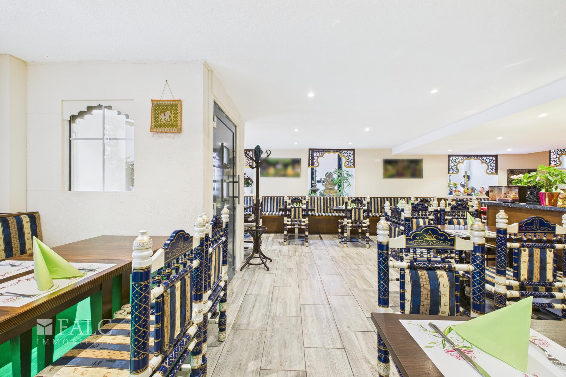 CAM04294G0-PR0028-STILL005