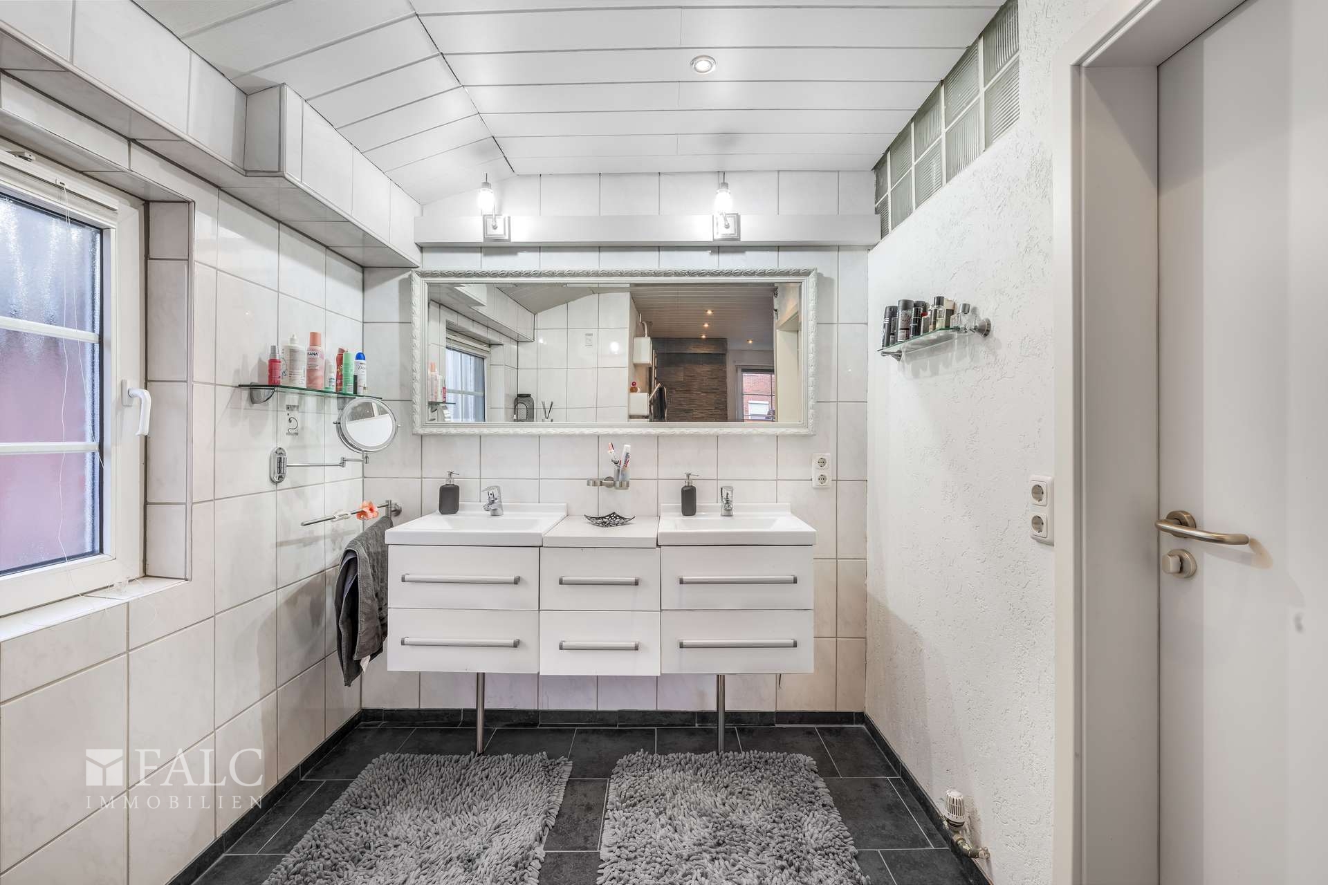 Badezimmer - Erdgeschoss