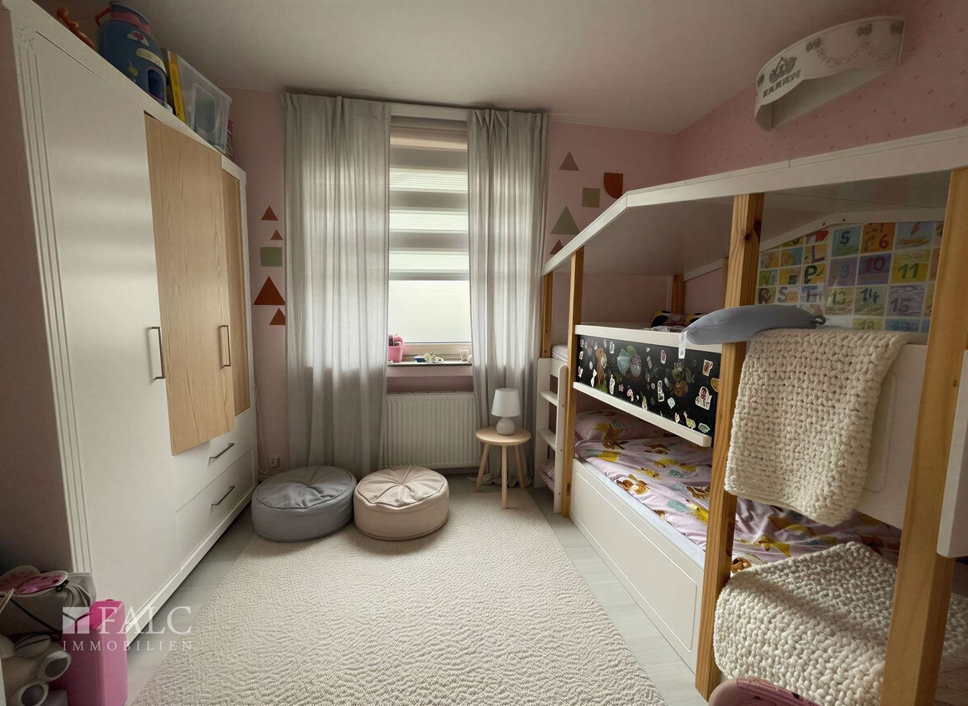Kinderzimmer 1.OG