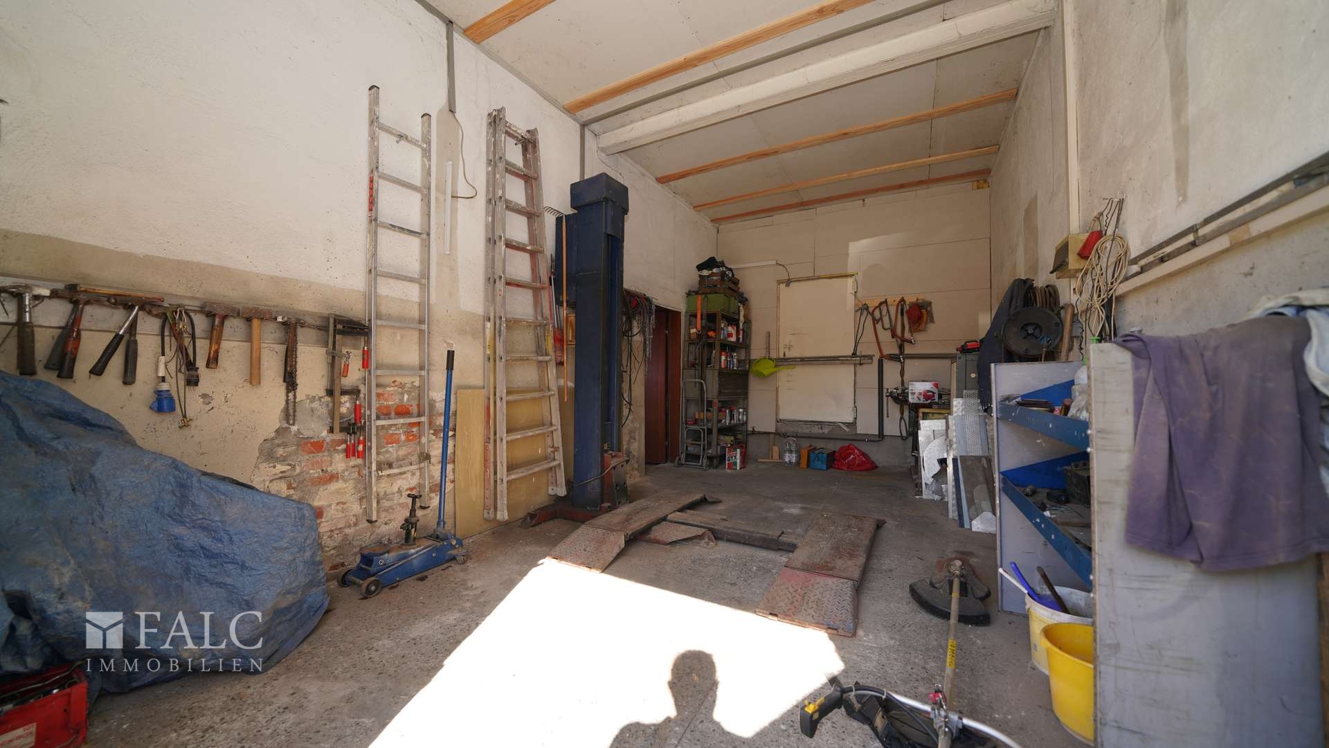 Werkstatt im Nebengebäude